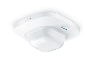 Czujnik obecności IR Quattro HD COM1 max. 2000W 220-240V IP20 biały 002794 Steinel