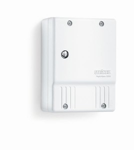 Czujnik zmierzchu NightMatic 3000 max.1000W 230-240V IP54 biały 550615 Steinel