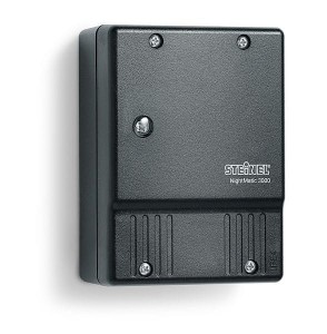 Czujnik zmierzchu NightMatic 3000 max.1000W 230-240V IP54 czarny 550516 Steinel