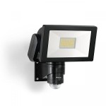 Naświetlacz LS 300 LED z czujnikiem 29,5W 220-240V 2704 lm 4000K IP44 czarny 067571 Steinel