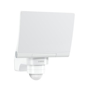 Naświetlacz XLED PRO 240 LED z czujnikiem 19,3W 230-240V 2124 lm 3000K IP44 biały 068073 Steinel